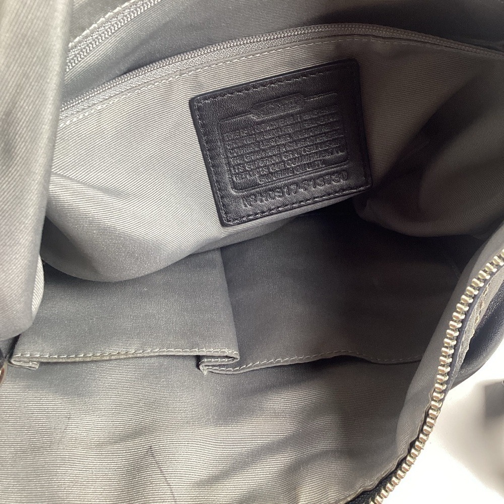Coach Y2K‎ #13730 Vintage Soho Black Leather  Shoulder Bag with Silver Purse - Picture 13 of 14